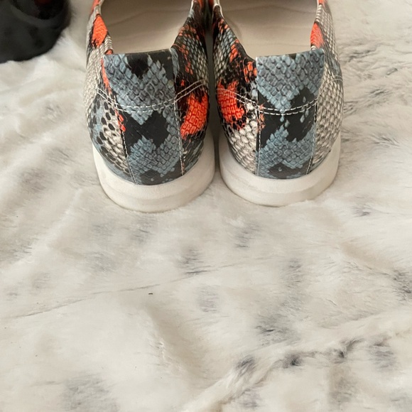 Franco Sarto Woman Slip-on Loafer Size; 7M - Picture 3 of 6